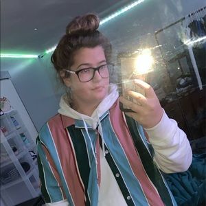 Meet your Posher, Destiny